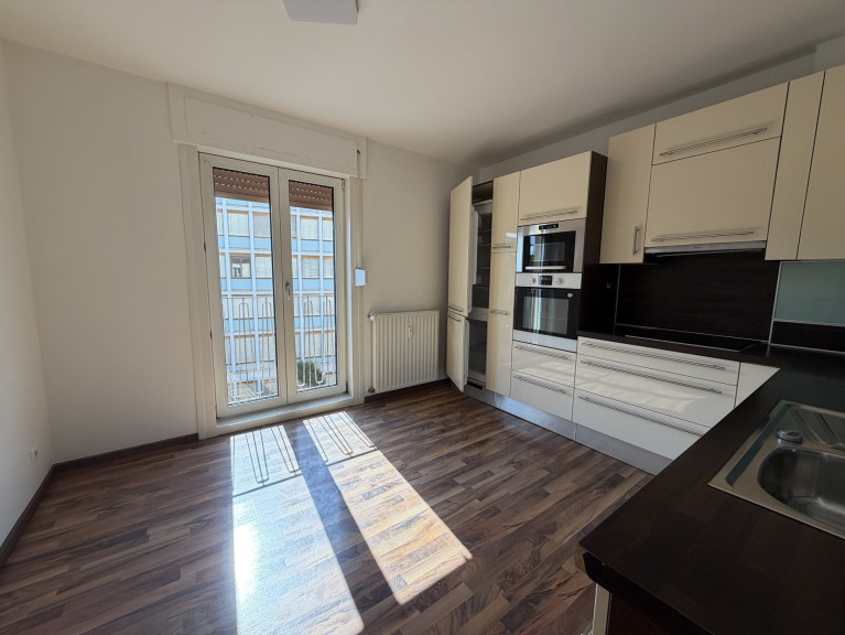 Wohnung - 8010, Graz - 3 getrennte Zimmer, 86 m² und zentrale Lage – Ihr neues Zuhause in Graz