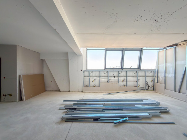 Wohnung - 1070, Wien - Dachgeschosswohnung mit zwei Wintergärten | Licht und Weite über Wien | 1070 Wien