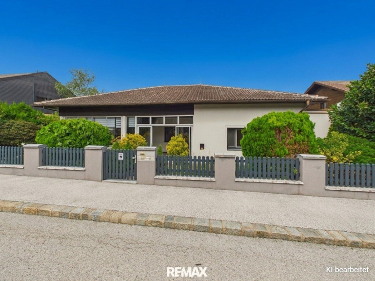 Haus - 2453, Sommerein - Gepflegtes Einfamilienhaus in ruhiger Siedlungslage mit Blick bis zum Schneeberg!