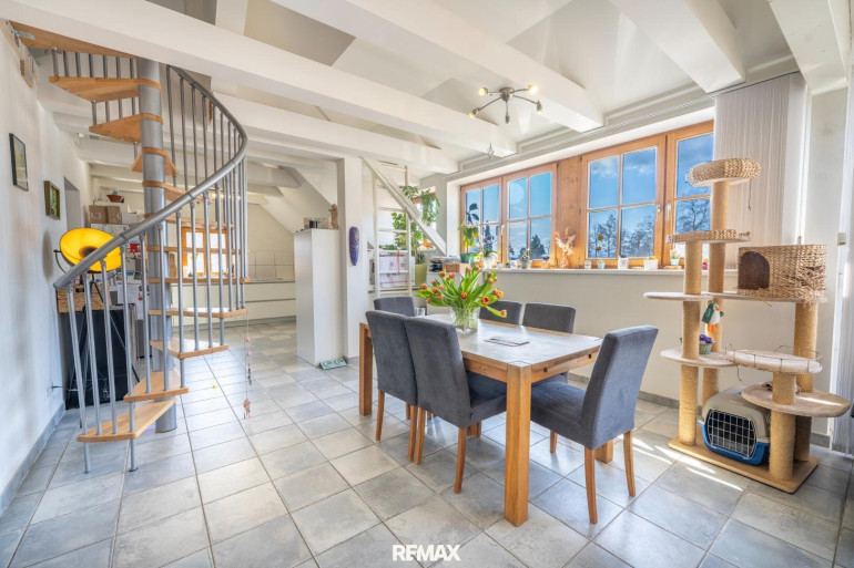 Wohnung - 5164, Seeham - Seeblick-Residenz mit Balkon & Ausbaupotenzial in Seeham