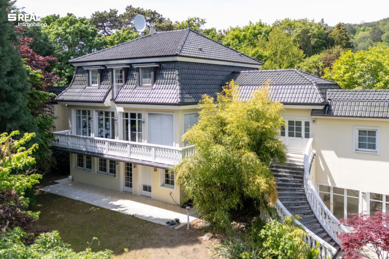 Haus - 2500, Baden - Anwesen am Mitterberg – Prachtvolle Liegenschaft in Ruhelage