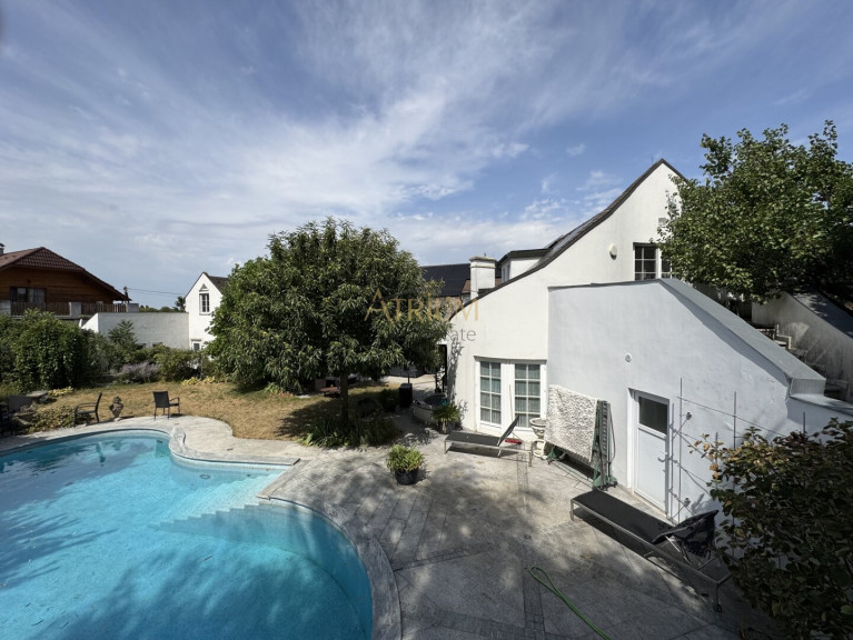 Haus - 3424, Wolfpassing - *** Nicht-08/15-Villa mit Pool, Wellnessbereich & Heimkino ***