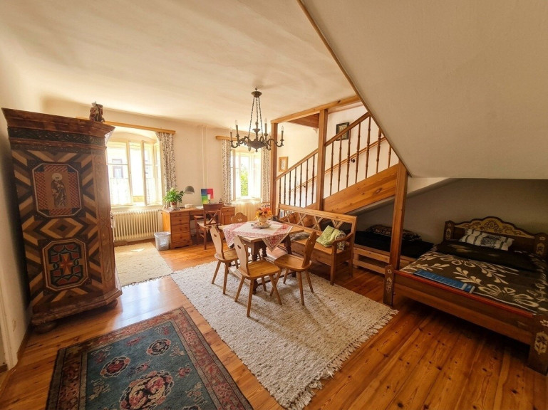 Haus - 3741, Pulkau - Großzügig wohnen – vielseitig nutzen -- Hofanlage mit Nebengebäuden in Pulkau