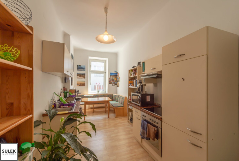 Wohnung - 1100, Wien - 3 Zimmer + Küche an der U1 (Reumannplatz) - WG-geeignet - VORMERKEN ÜBER DAS KONTAKTFORMULAR - Besichtigungen ab 1.9.26