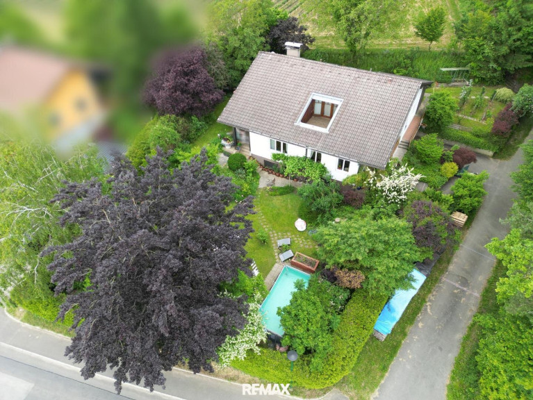 Haus - 8421, Wolfsberg im Schwarzautal - Lichtdurchfluteter Wohntraum auf 2 Ebenen für eine oder zwei Familien - idyllischer Garten inklusive