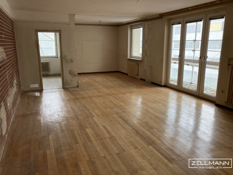 Wohnung - 1130, Wien - LAGE-LAGE "Am Himmelhof" renovierungsbedürftige Großwohnung  |  ZELLMANN IMMOBILIEN