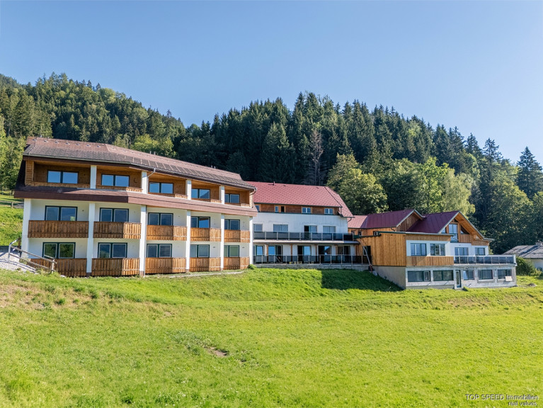 Wohnung - 8962, Gröbming - 33 m² Investment-Hit mit großzügiger 14,8 m² Sonnenterrasse | Zwei Zimmer Anlage-Apartment