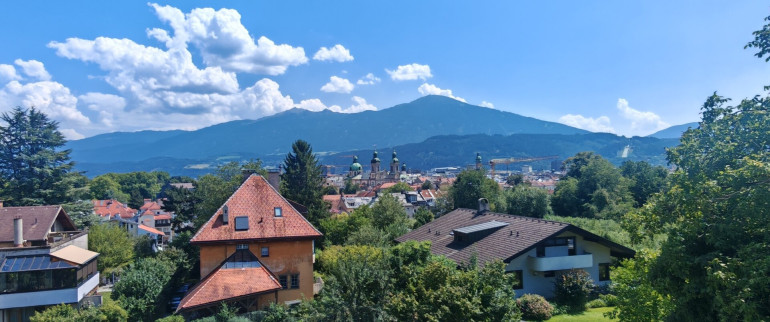 Wohnung - 6020, Innsbruck - Über den Dächern Innsbrucks: Flexible Maisonette mit Weitblick in zentraler Ruhelage #10459