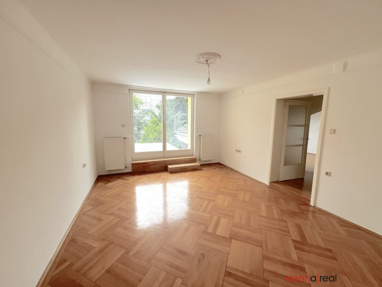 Wohnung - 1180, Wien - 4,5-Zimmer Dachgeschossetage mit großer Terrasse und Kellerabteil