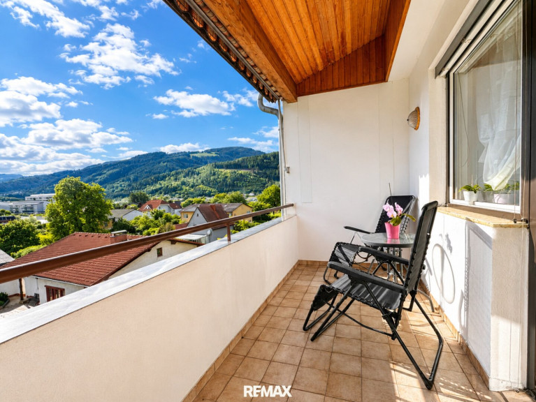 Wohnung - 8712, Niklasdorf - Helle, sanierte 3-Zimmer Wohnung mit Loggia - optional mit Carport
