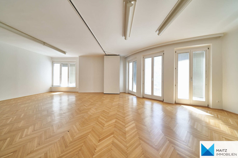 Büro / Praxis - 1030, Wien - Bürofläche mit bis zu 4 Zimmern, Balkon und Stephansdom-Blick | nahe Wien-Mitte (U3,U4) | TOPLAGE €16,03.-/m2