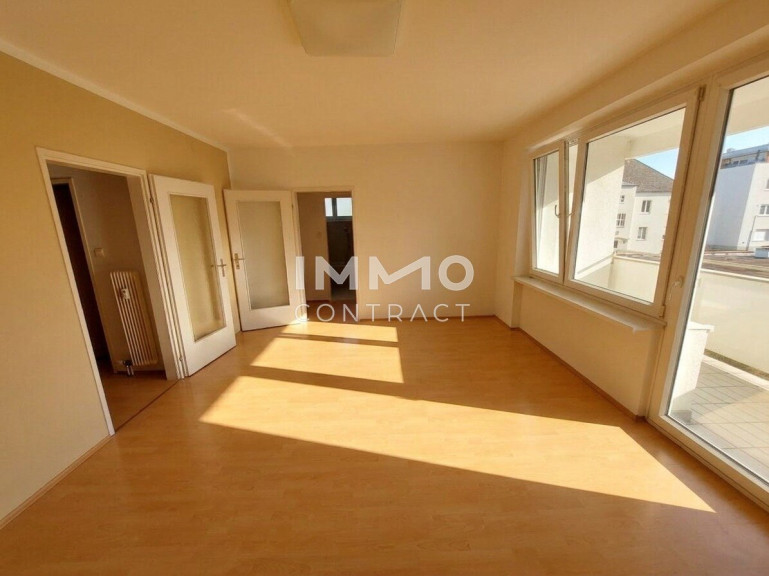 Wohnung - 4400, Steyr - Charmante 3-Zimmer-Wohnung mit Loggia und Gartennutzung in 4400 Steyr - Ennsleite