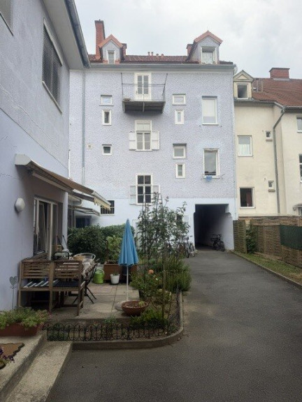 Wohnung - 8010, Graz - Wunderschöne, leistbare 3-Zimmer-Wohnung mit riesiger Terrasse im Herzen von Graz!