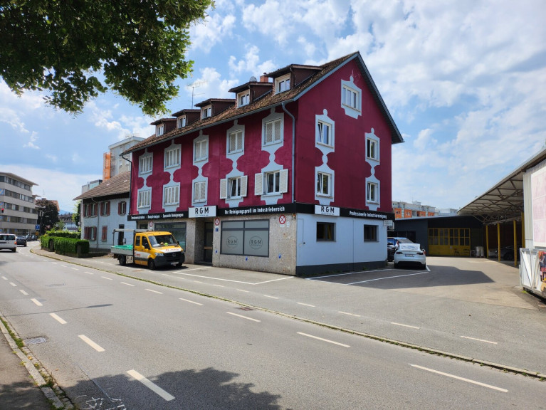 Halle / Lager / Produktion - 6900, Bregenz - Gewerbeliegenschaft mit Büro, Hallen, überdachten Außenflächen und Stellplätzen