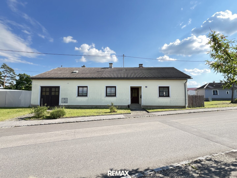 Haus - 2170, Kleinhadersdorf - Bungalow mit zentral begehbaren Räumen & Garage
