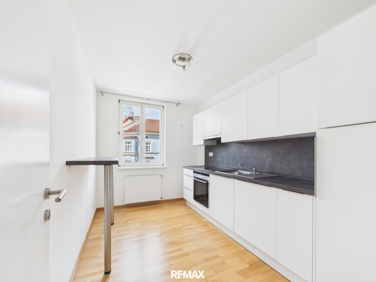 Wohnung - 1140, Wien - Stilvolle 2-Zimmer-Neubauwohnung in klassischem Wiener Altbau nahe Bahnhof Penzing