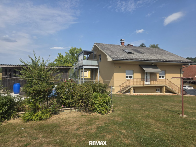 Haus - 8093, Sankt Peter am Ottersbach - Solides Ein- oder Zweifamilienhaus auf tollem Grund!