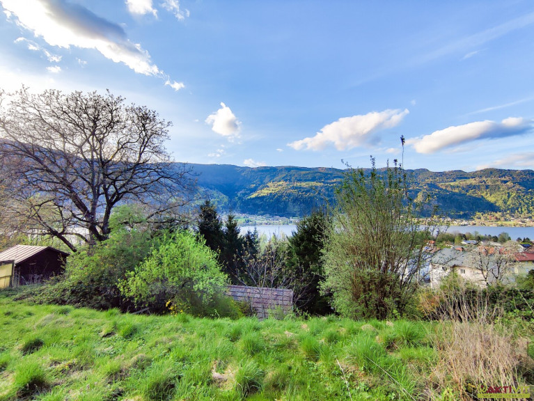 Grundstück - 9020, Klagenfurt am Wörthersee - Kleingarten mit Seeblick auf den Ossiacher-See. - Nur 3 Stück verfügbar: Schnell anfragen!