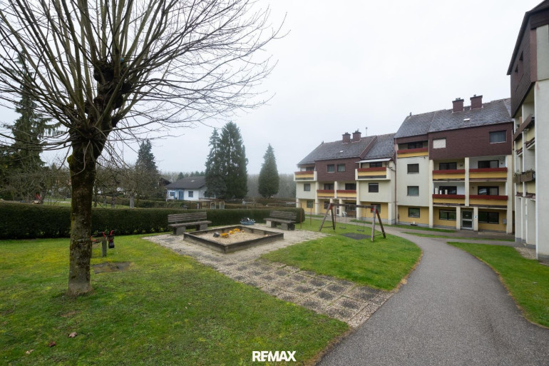 Wohnung - 3313, Wallsee - Mietwohnung mit fabelhaften Ausblick in absoluter Ruhelage! Neue Fenster! Nur € 1.597,- /m²