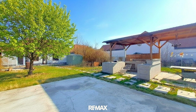 Haus - 2022, Immendorf - renoviertes Einfamilienhaus mit Outdoorküche und großem Garten