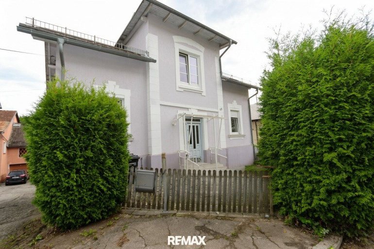 Haus - 9500, Villach-Völkendorf - 2 Wohnhäuser plus 7 Garagen