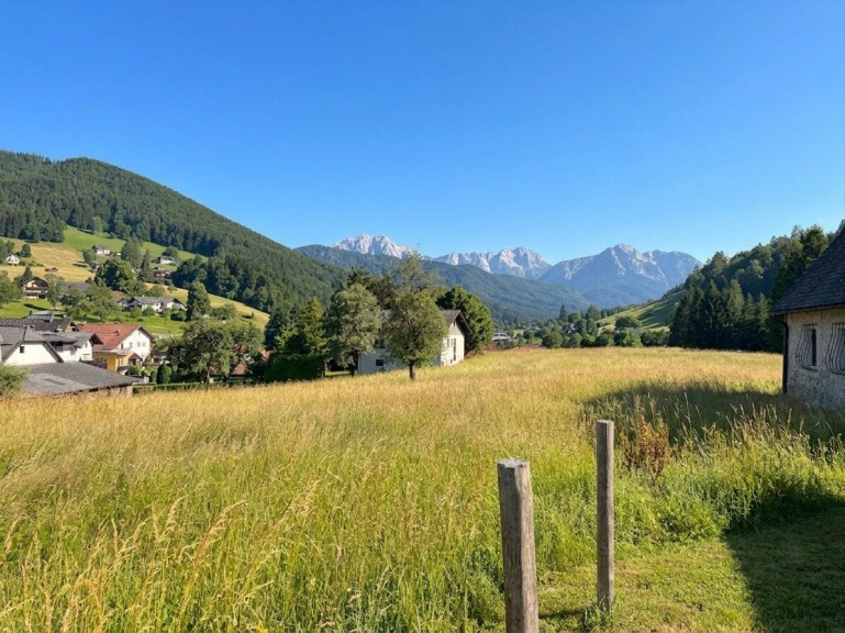 Grundstück - 4814, Neukirchen - Baugrundstücke mit Traunsteinblick ab 700 m²  in 4814 Neukirchen – Ihr Traum vom Eigenheim wartet!