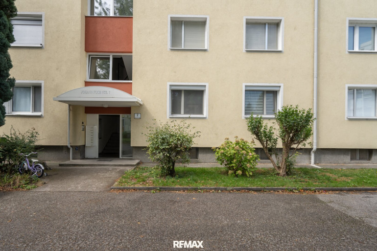 Wohnung - 4400, Steyr - Sanierte 3 Zimmer Eigentumswohnung mit Loggia am Tabor! 89 m²!