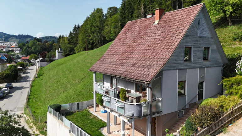 Haus - 8750, Judenburg - Großzügiges Einmalilienhaus in sonniger Hanglage, Garage & Balkon – Ihr neues zu Hause wartet!