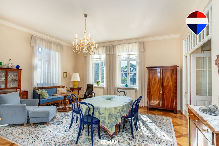 Wohnung - 4820, Bad Ischl - Stilvolle Villenwohnung mit unverbaubarem Blick auf die Traun – Kauf als Zweitwohnsitz möglich