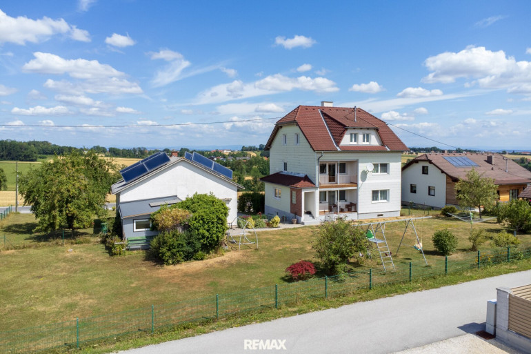 Haus - 4550, Kremsmünster - Open House am Samstag den 5. September 2026 von 10-12 Uhr - Viel Raum. Viel Aussicht. Viele Möglichkeiten.