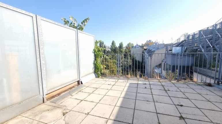 Wohnung - 1150, Wien - Dachgeschoß Wohnung mit 2 Terrassen
