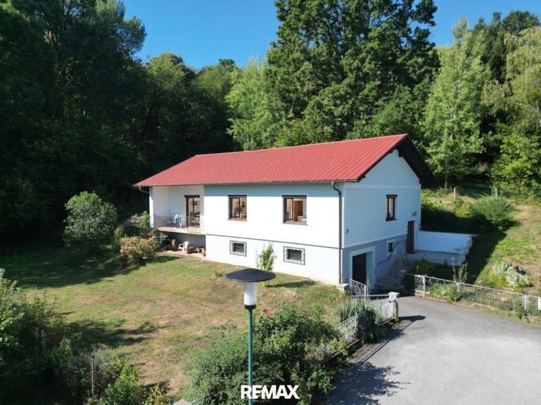 Haus - 7551, Stegersbach - Einfamilienhaus in Ruhelage am Ende einer Sackgasse in Stegersbach mit Garten, Garage & Balkon