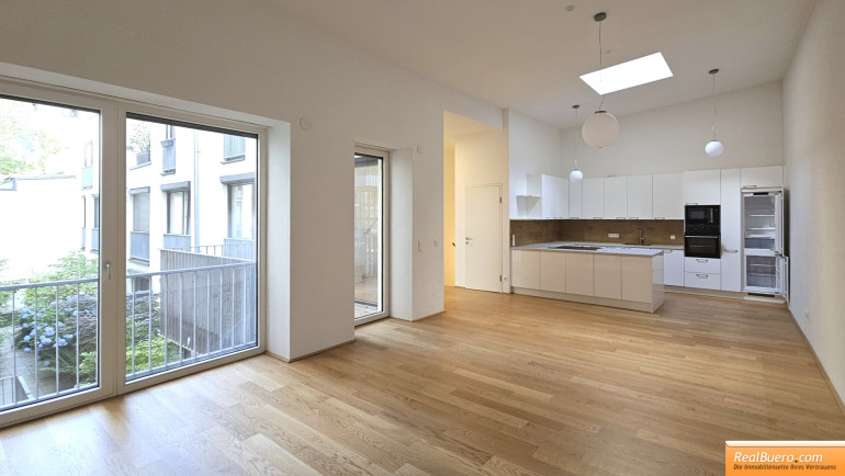 Wohnung - 1050, Wien - NÄHE NASCHMARKT: RUHIGE TRAUMWOHNUNG MIT BALKON, TERRASSE UND AUF WUNSCH MIT GARAGENPLATZ