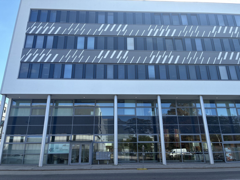 Halle / Lager / Produktion - 1210, Wien - Voll ausgestattete Veranstaltungshalle zu vermieten