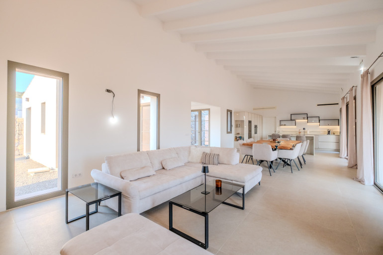 Haus - 07500, Manacor - Mallorca-Lifestyle auf 15.000 m² - Bezugsfertige Neubau-Finca mit Olivenhain nahe Manacor