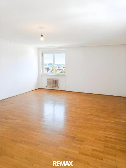 Wohnung - 4020, Linz - Vermietete 6 Zimmer Wohnung (Mieter Firma ) mit sehr guter Rendite