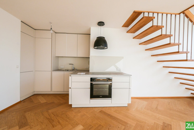 Wohnung - 1140, Wien - Klimatisierte DG-Maisonette mit toller Dachterrasse und eigenem Garagenplatz