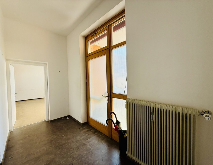 Büro / Praxis - 8020, Graz - Büro-, Geschäfts-, Praxis-Fläche im EG Nähe Citypark in Graz