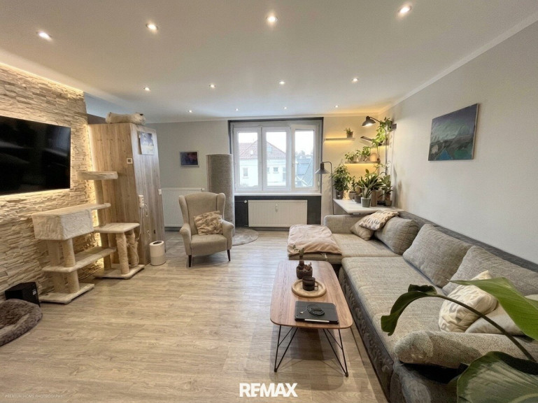 Wohnung - 7210, Mattersburg - Anlageobjekt oder selbst einziehen und wohlfühlen! Moderne 2-Zimmer-Wohnung mit Balkon im Herzen von Mattersburg!