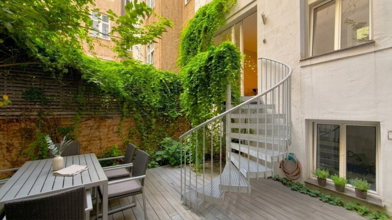 Wohnung - 1040, Wien - UNIQUE GARDEN - Einzigartiges Juwel mit 40m² Garten mitten in der Stadt