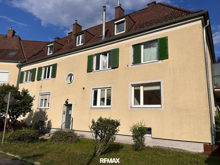 Wohnung - 4020, Linz - Preisgünstige 2 Zimmer Wohnung auf einem 1458 m² Gemeinschaftsgrundstück