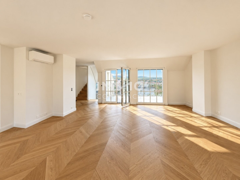 Wohnung - 1190, Wien - THE PENTHOUSE: Direct Lift Access & Pool - Where Architectural Heritage Meets Modern Luxury