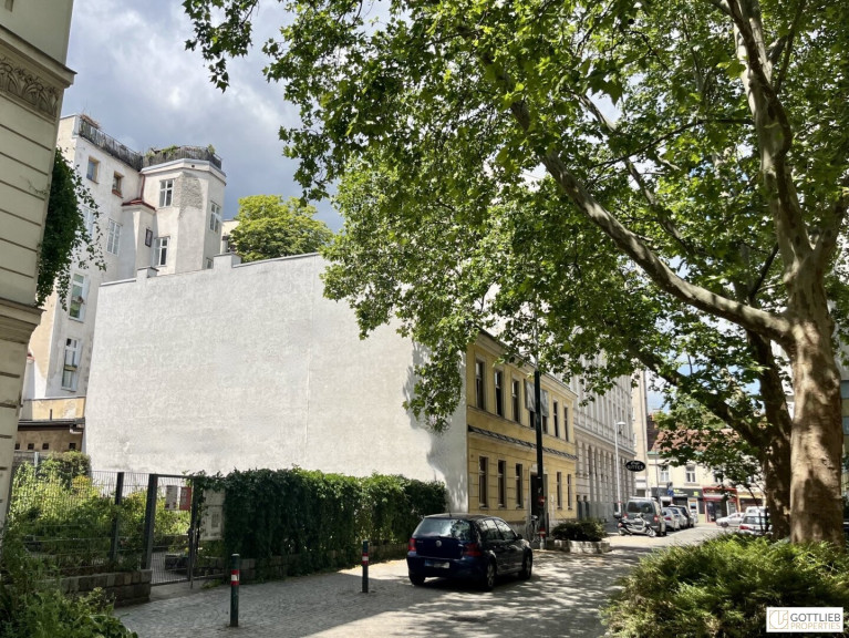 Zinshaus Renditeobjekt - 1160, Wien - Bis Ende 2026 befristet vermietetes Gründerzeit-Seitenflügel-Zinshaus mit bewilligtem Ausbau und Dachgeschoss-Ausbau