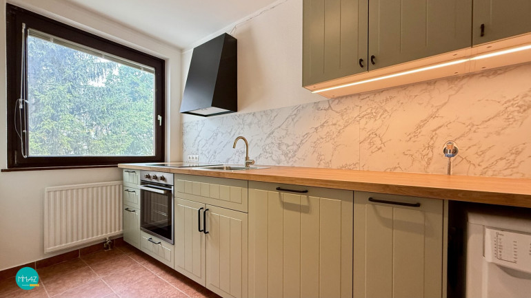Wohnung - 1140, Wien - Helle, großzügig geschnittene 2-Zimmer Wohnung mit Südloggia im 2. Liftstock! Single- oder Paarwohnung! Keine Ablöse!