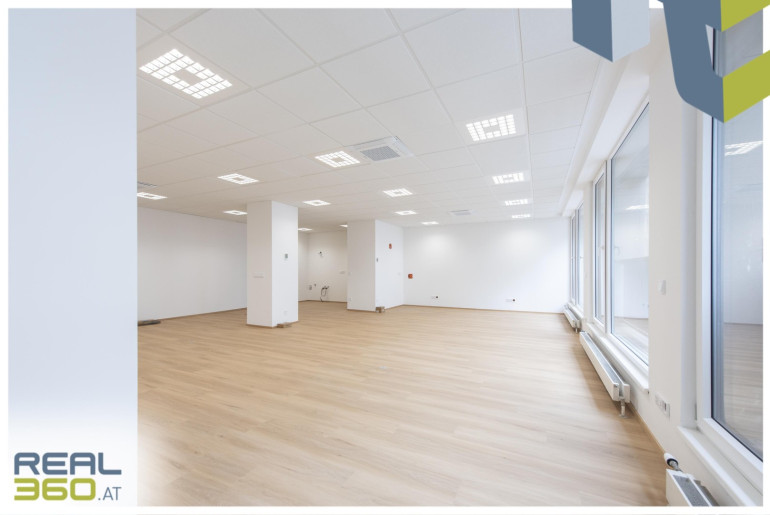 Büro / Praxis - 4020, Linz - Generalsaniertes KLIMATISIERTES Büro mit Blick auf die Landstraße und PARKPLATZ!