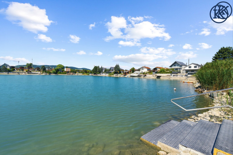 Grundstück - 2100, Korneuburg - Wohnen, wo andere Urlaub machen – und trotzdem alles ums Eck!