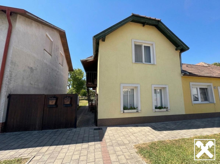 Haus - 2471, Gerhaus - Kleines Bauernhaus mit Garten & Nebengebäude