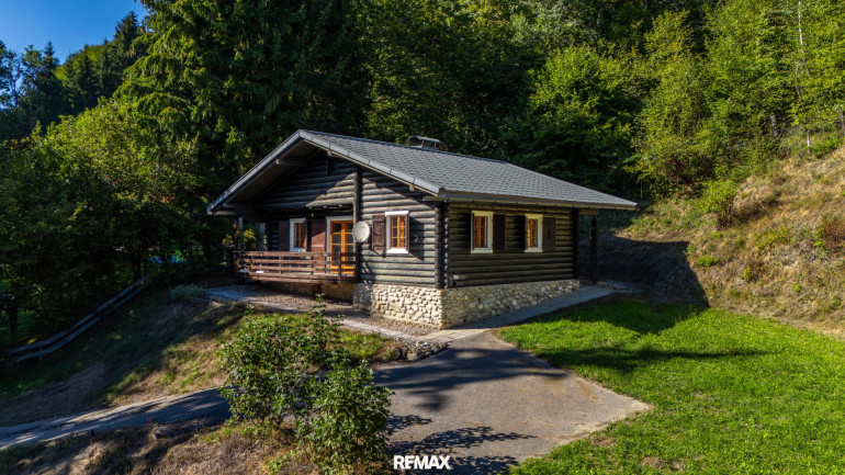 Haus - 9220, Velden am Wörther See - Holzblockhaus mit Charme – 3 Zimmer, Balkon & Kamin!