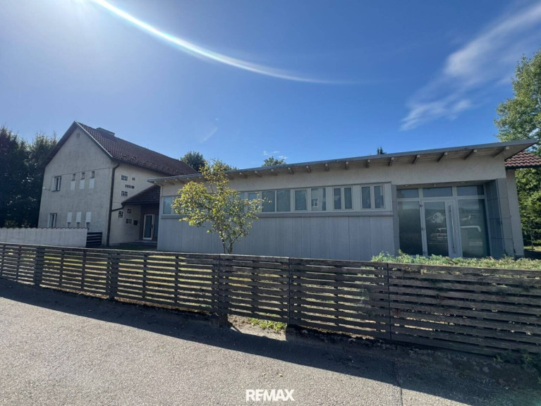 Haus - 4082, Aschach an der Donau - Ehemaliges Ärztehaus in der Gemeinde Aschach – Ordination/Büro & Einfamilienhaus auf großzügigem Grundstück