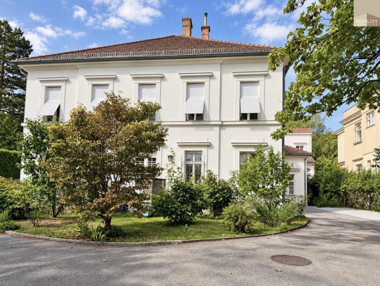 Büro / Praxis - 2500, Baden - Repräsentative Praxis- / Bürofläche in Toplage Baden – ca. 215 m² mit Terrasse & vielseitiger Raumaufteilung!